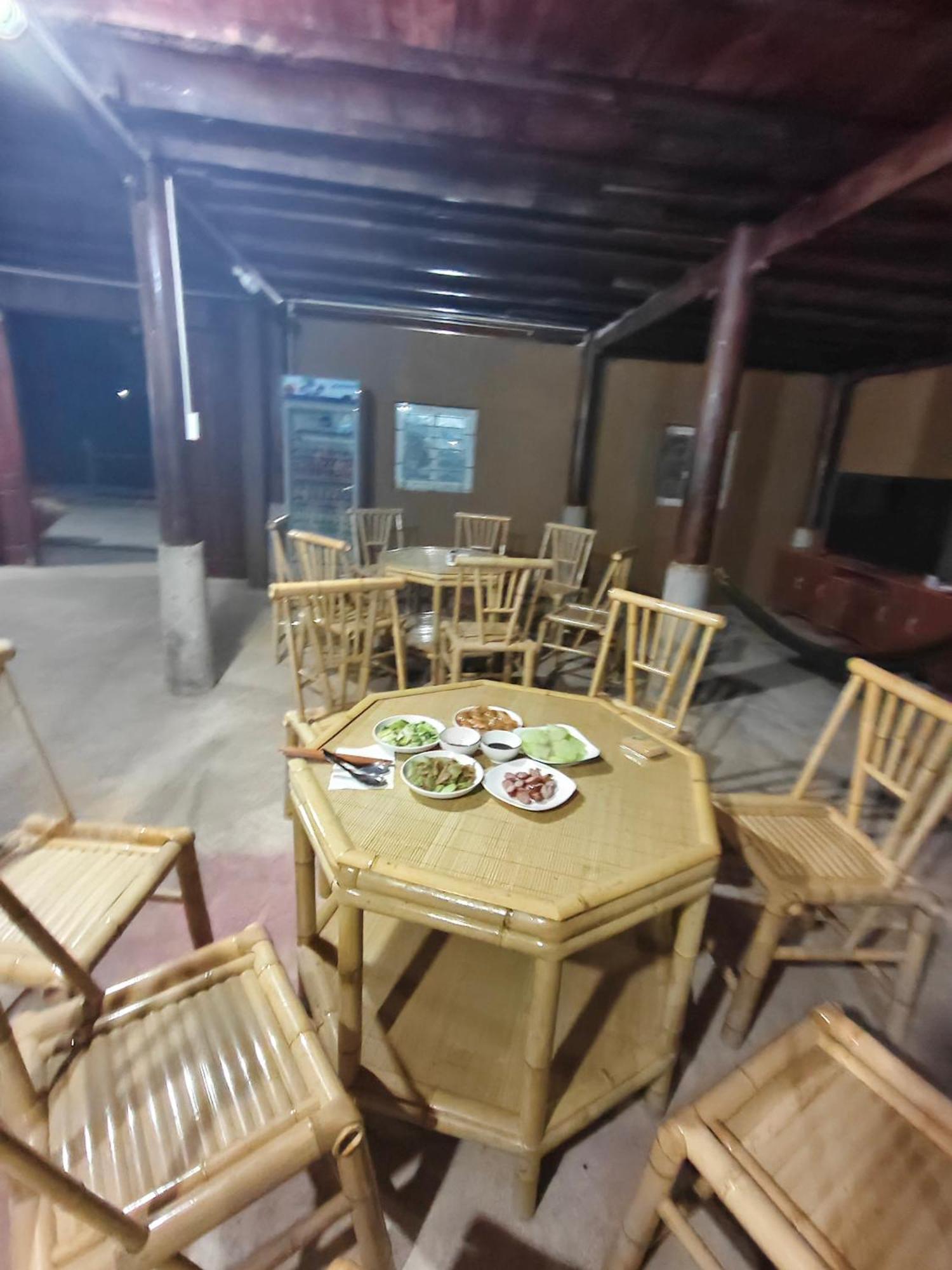 Nung An Homestay Quang Uyen Esterno foto