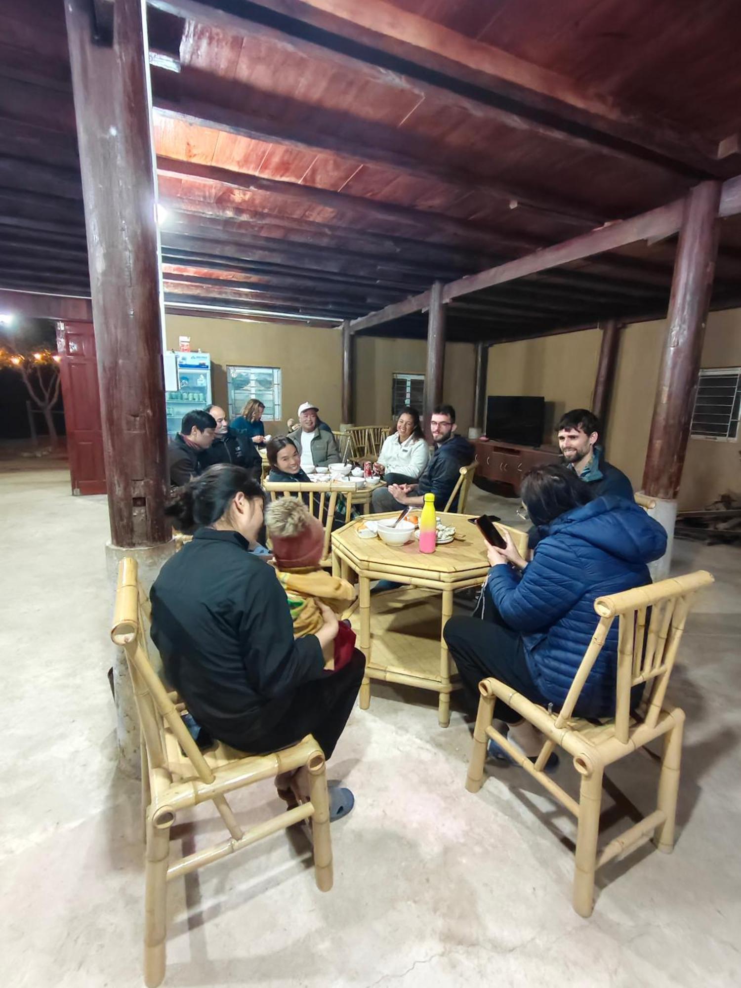 Nung An Homestay Quang Uyen Esterno foto
